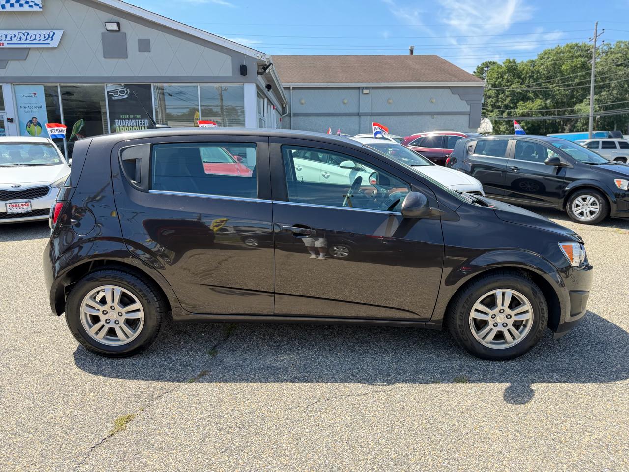 Chevrolet Sonic LT Auto 5-Door 2013