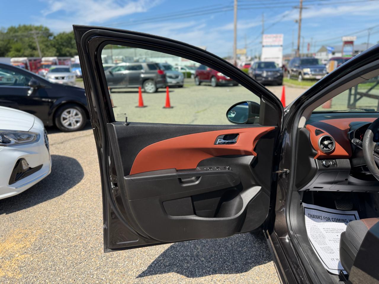 Chevrolet Sonic LT Auto 5-Door 2013