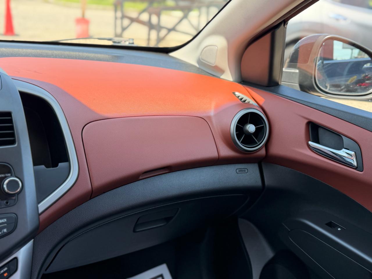 Chevrolet Sonic LT Auto 5-Door 2013