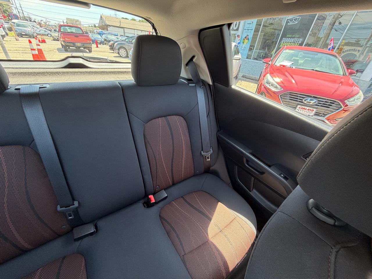 Chevrolet Sonic LT Auto 5-Door 2013