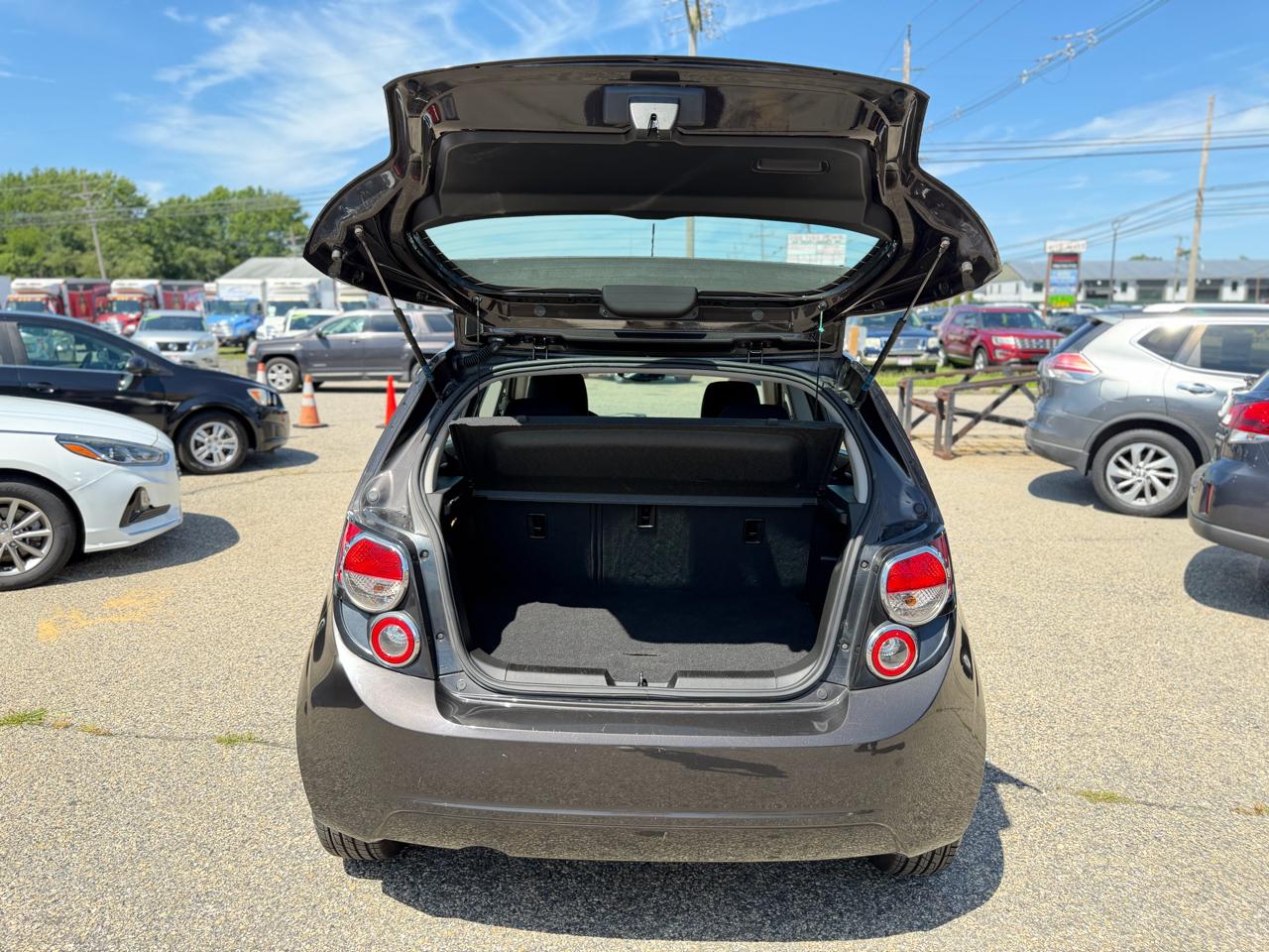 Chevrolet Sonic LT Auto 5-Door 2013