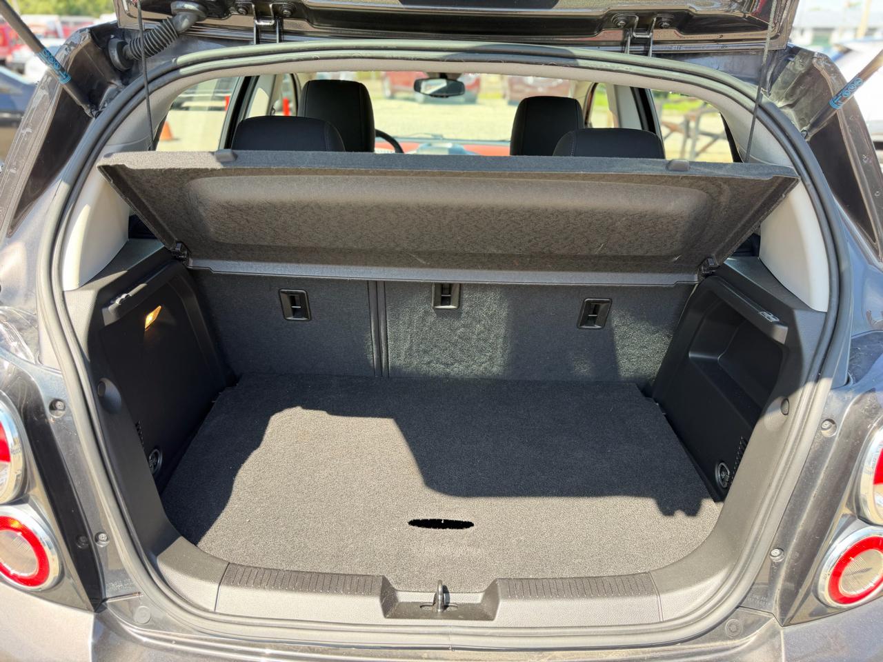 Chevrolet Sonic LT Auto 5-Door 2013