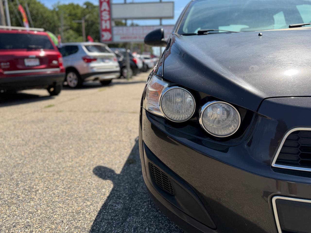 Chevrolet Sonic LT Auto 5-Door 2013