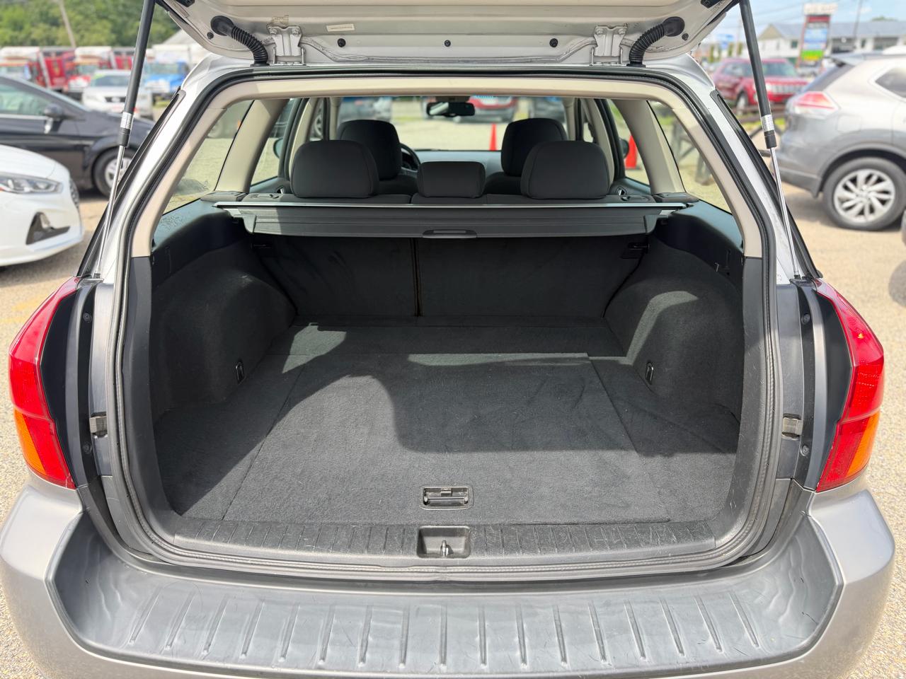 Subaru Outback 2.5i Wagon 2007
