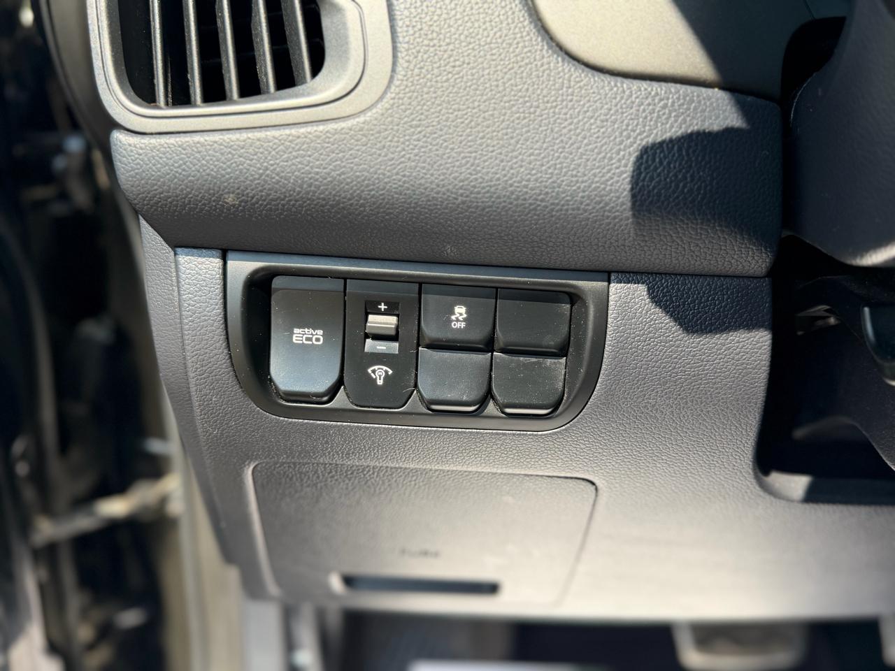 Kia Rio5 EX 2014