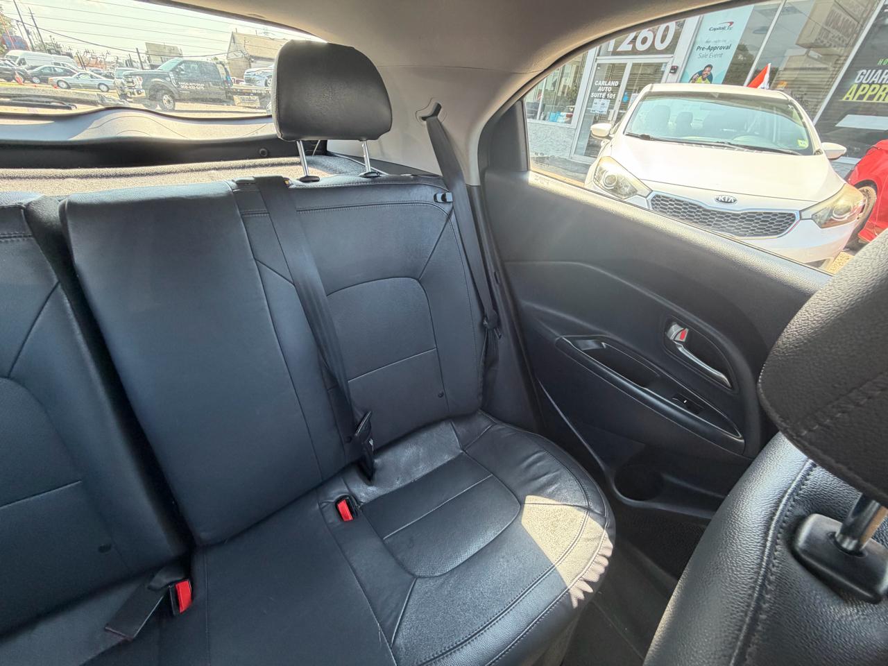 Kia Rio5 EX 2014