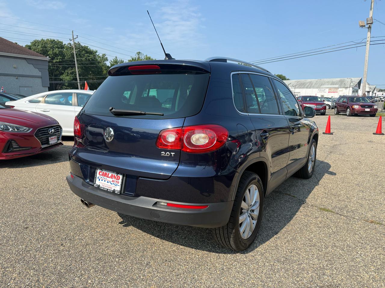 Volkswagen Tiguan SEL 2011