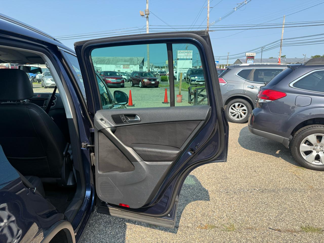 Volkswagen Tiguan SEL 2011