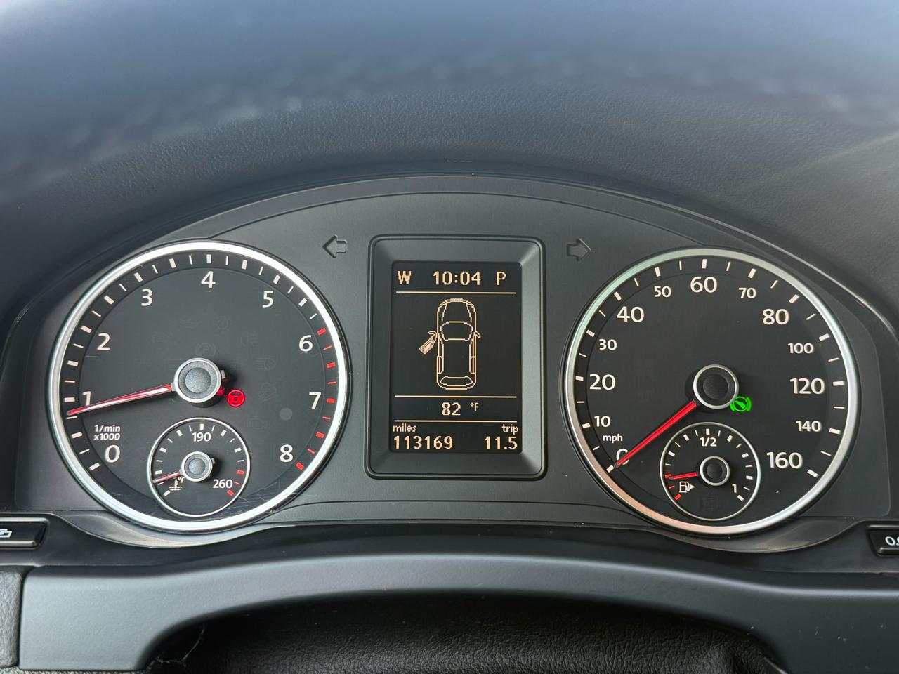Volkswagen Tiguan SEL 2011