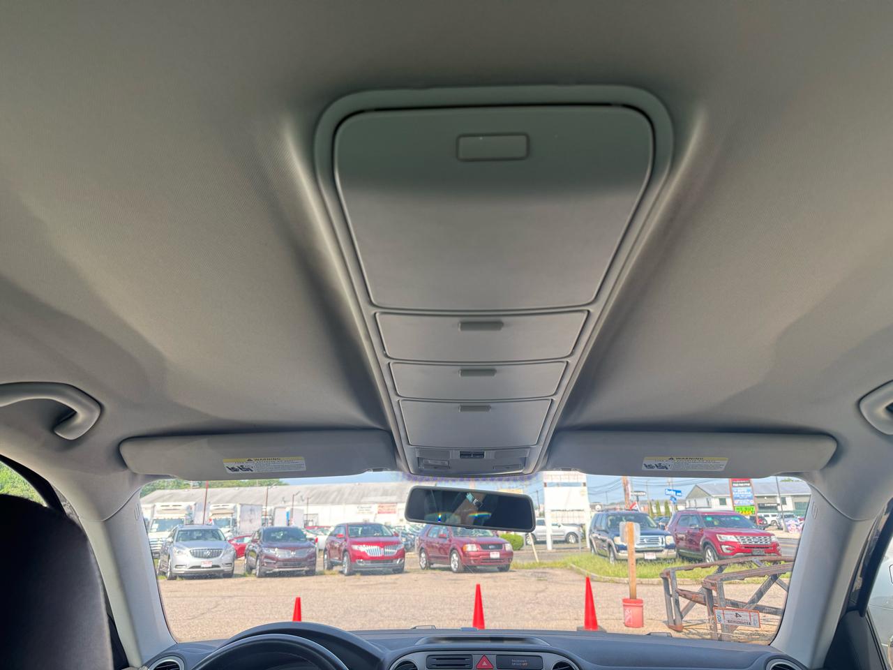 Volkswagen Tiguan SEL 2011