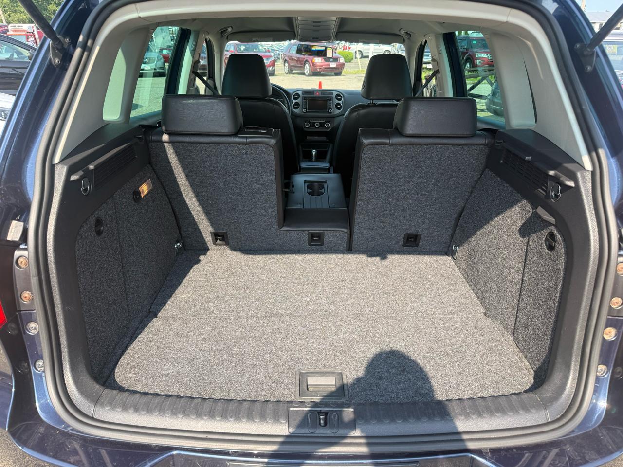 Volkswagen Tiguan SEL 2011