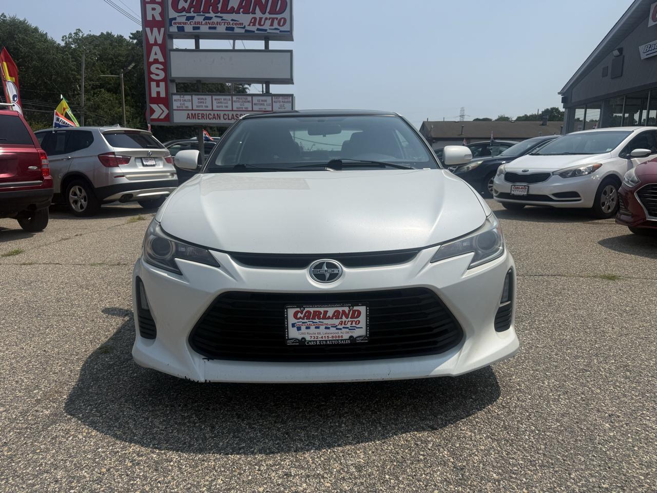 Scion tC Sports Coupe 6-Spd AT 2015