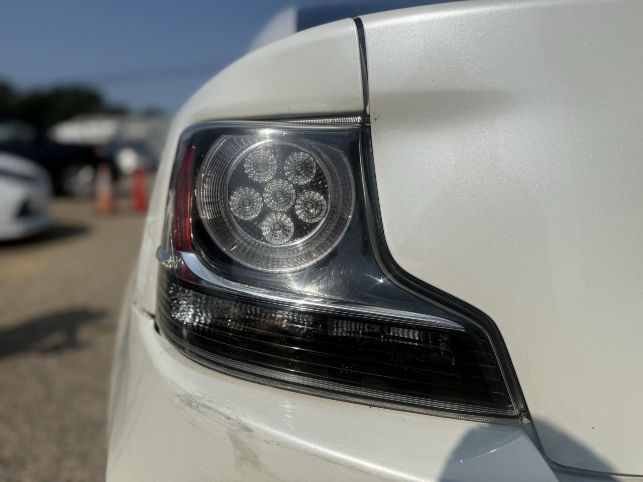 Scion tC Sports Coupe 6-Spd AT 2015