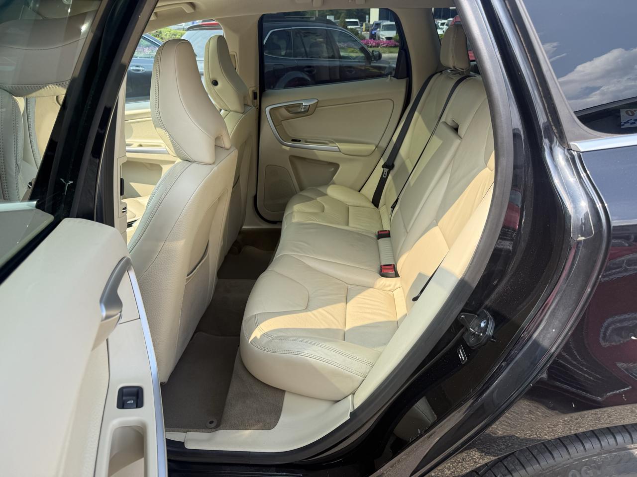 2012 Volvo XC60 3.2 - Photo 10