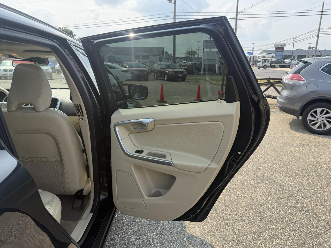2012 Volvo XC60 3.2 - Photo 13