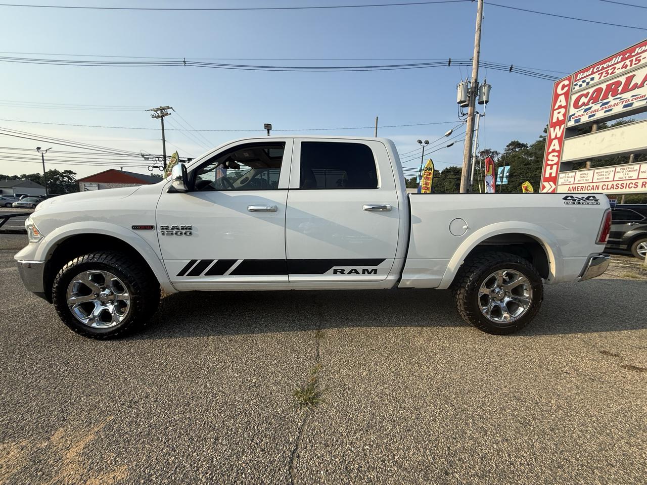RAM 1500 Laramie Crew Cab LWB 4WD 2016