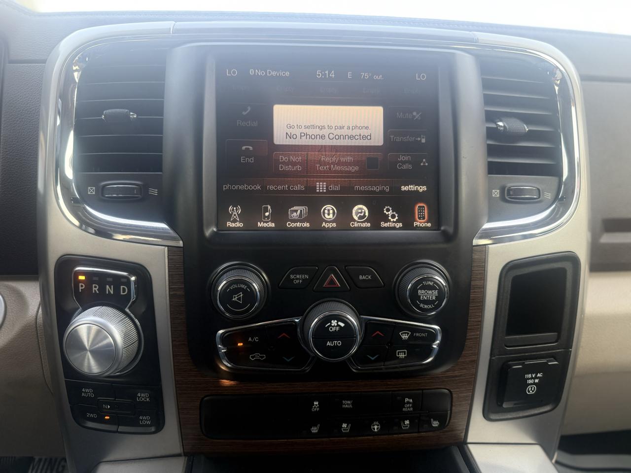 RAM 1500 Laramie Crew Cab LWB 4WD 2016