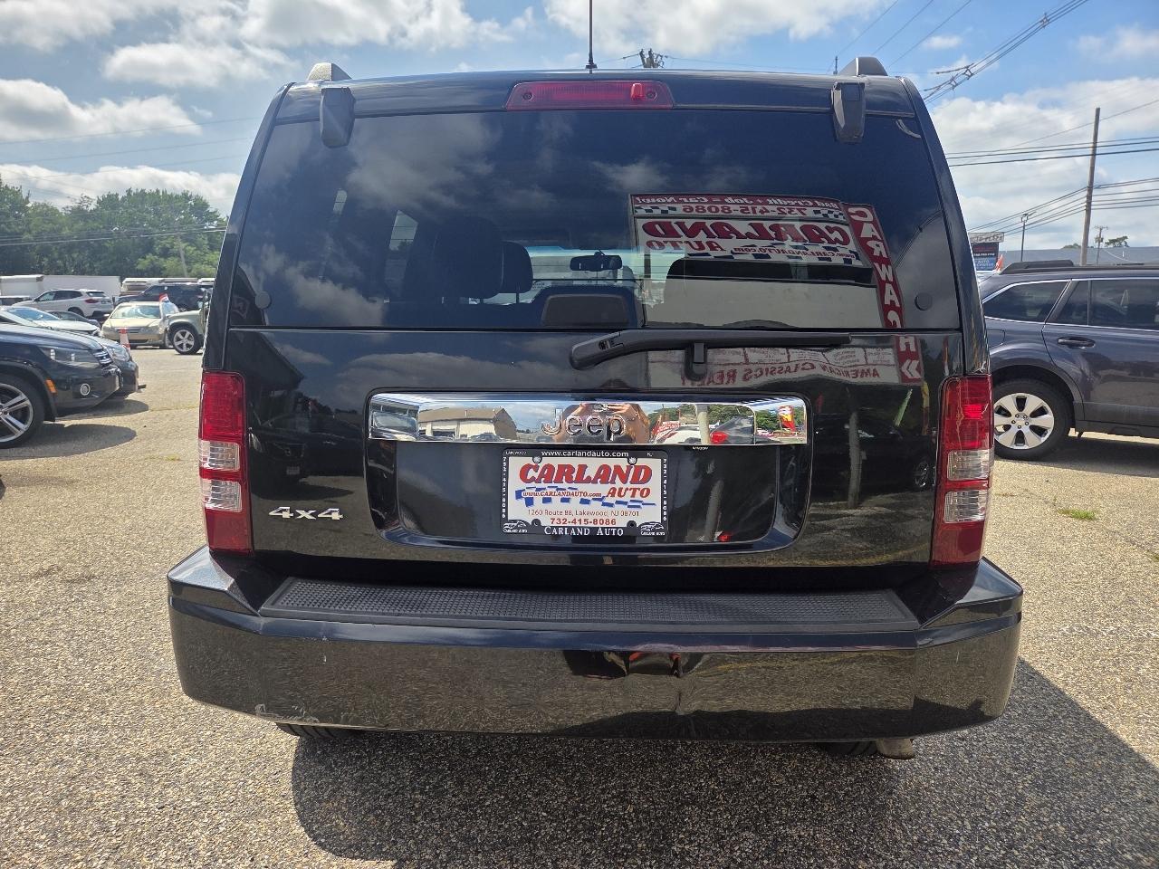 Jeep Liberty Sport 4WD 2012