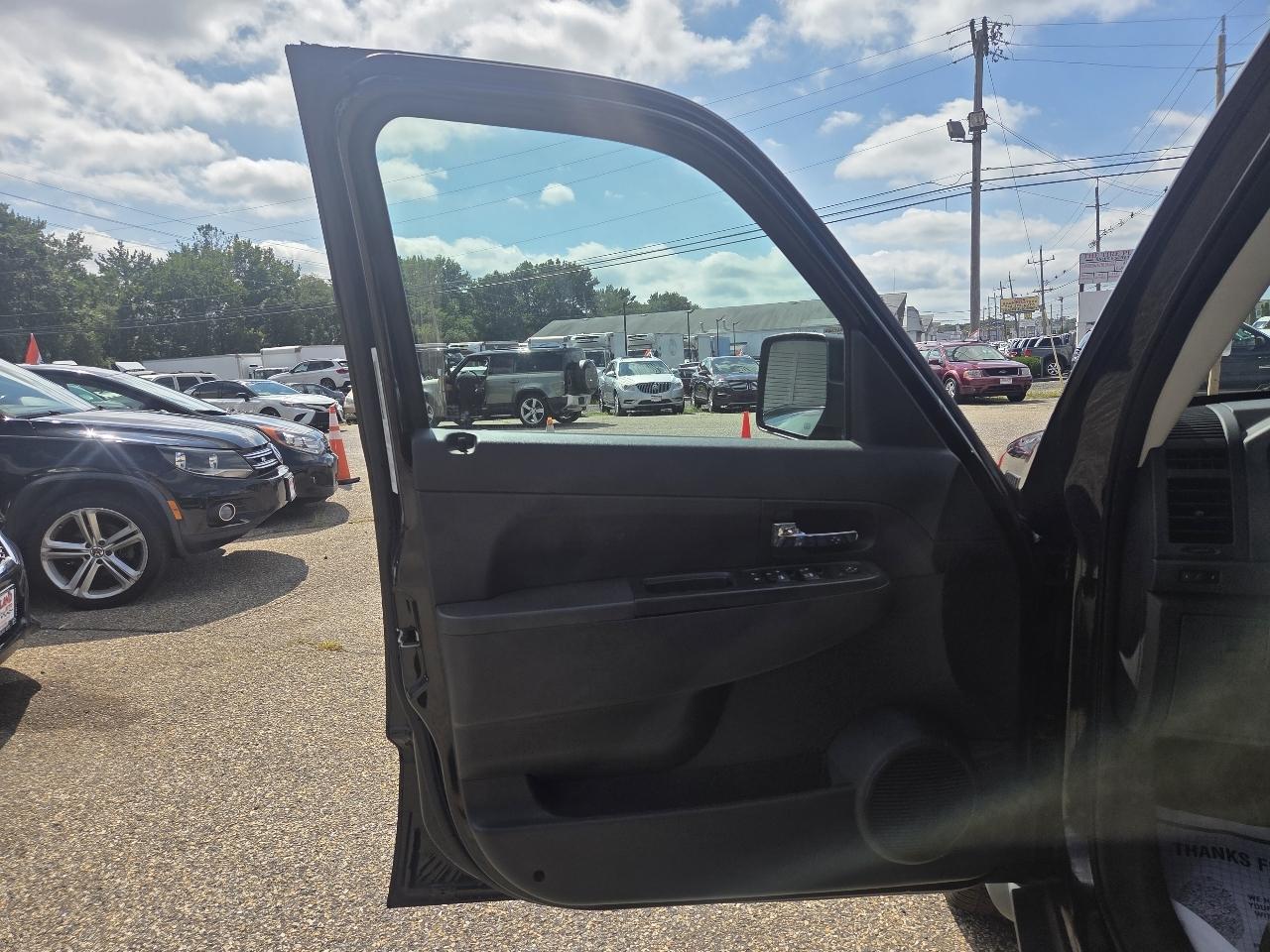 Jeep Liberty Sport 4WD 2012