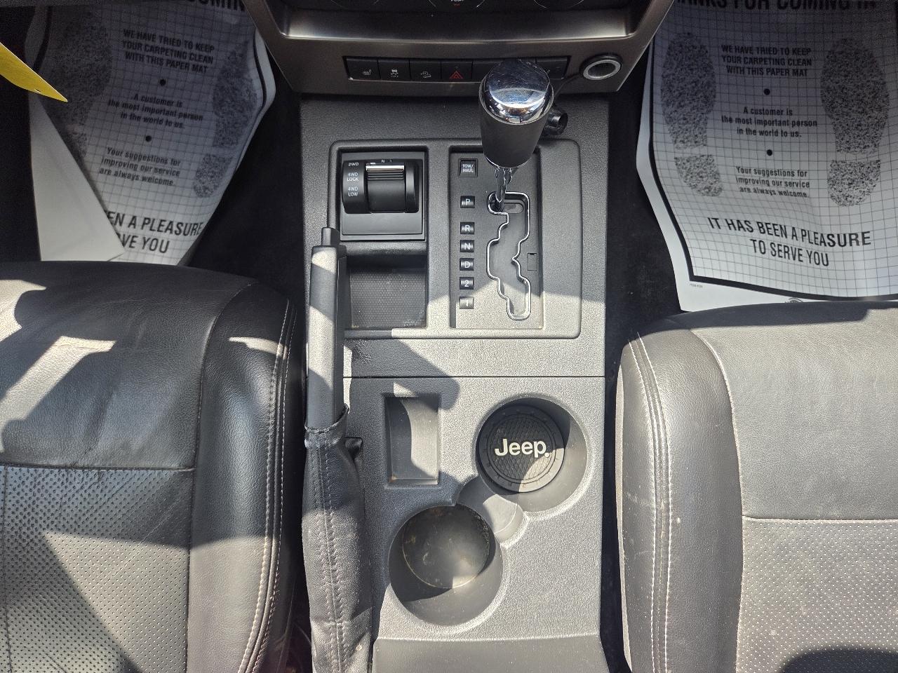 Jeep Liberty Sport 4WD 2012