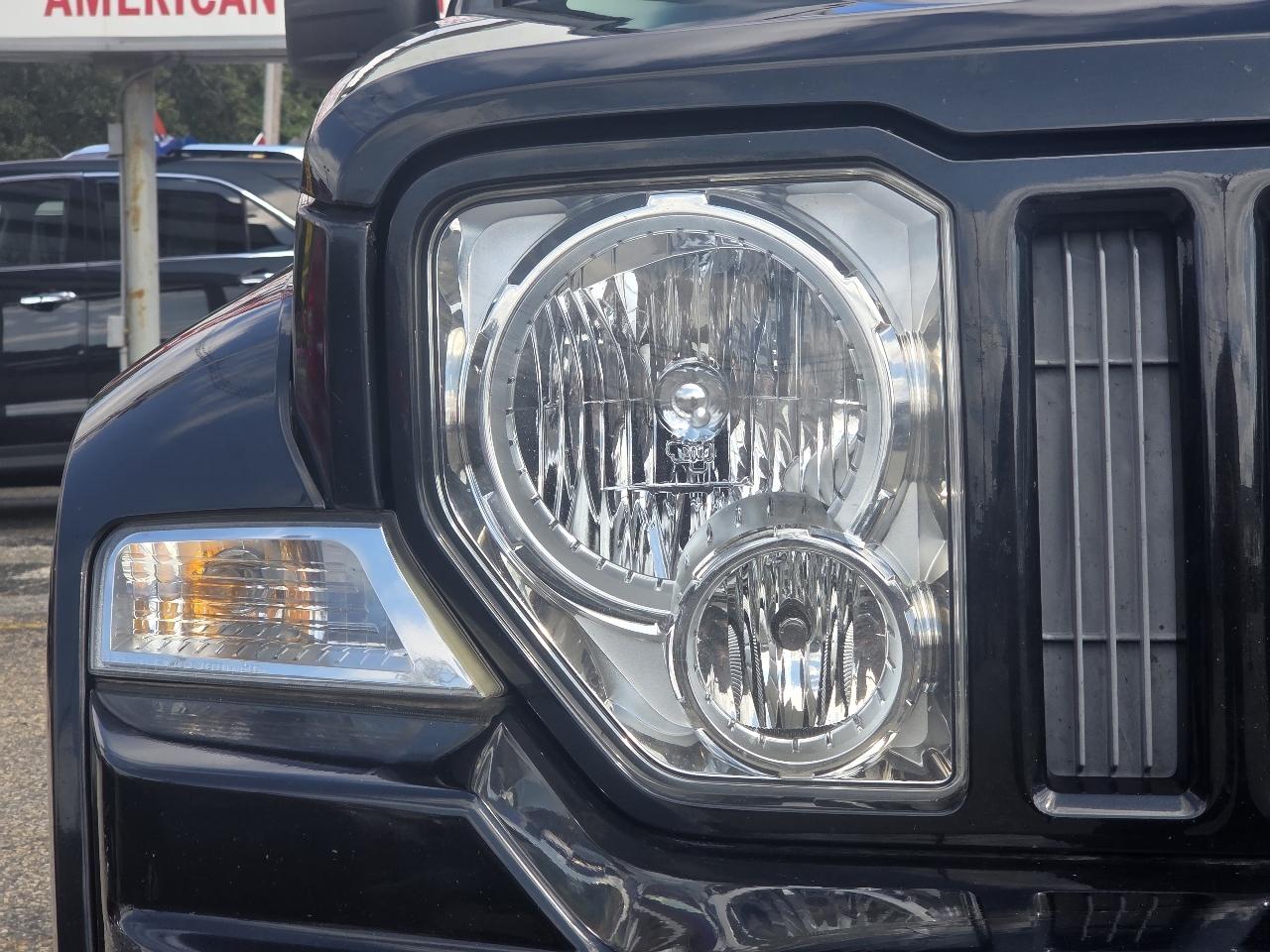 Jeep Liberty Sport 4WD 2012