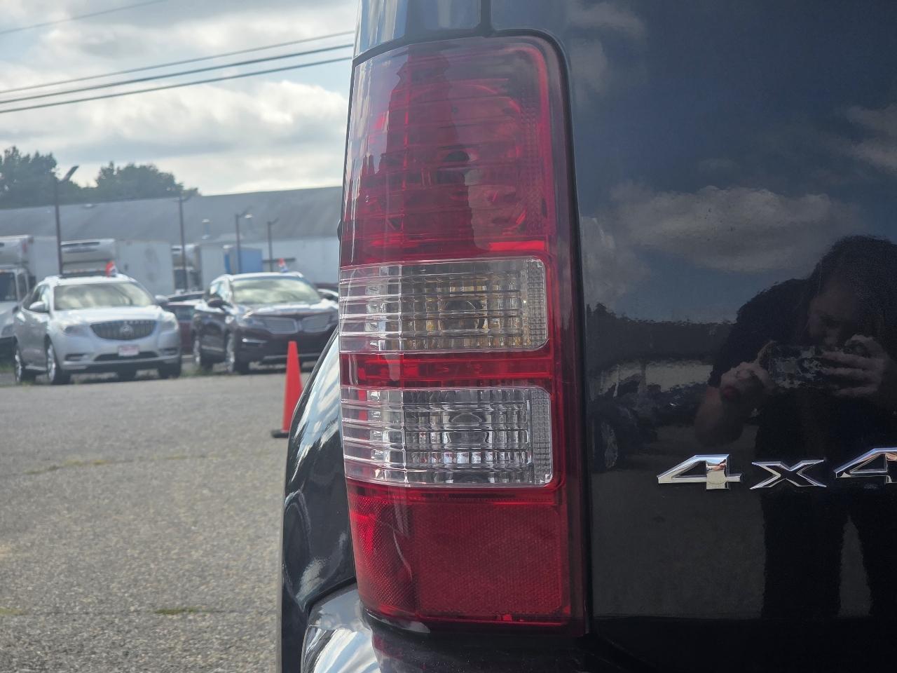 Jeep Liberty Sport 4WD 2012