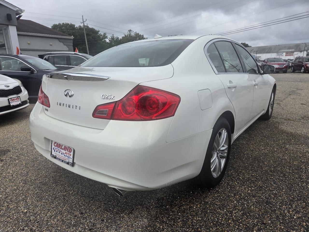 Infiniti G Sedan 25x AWD 2012
