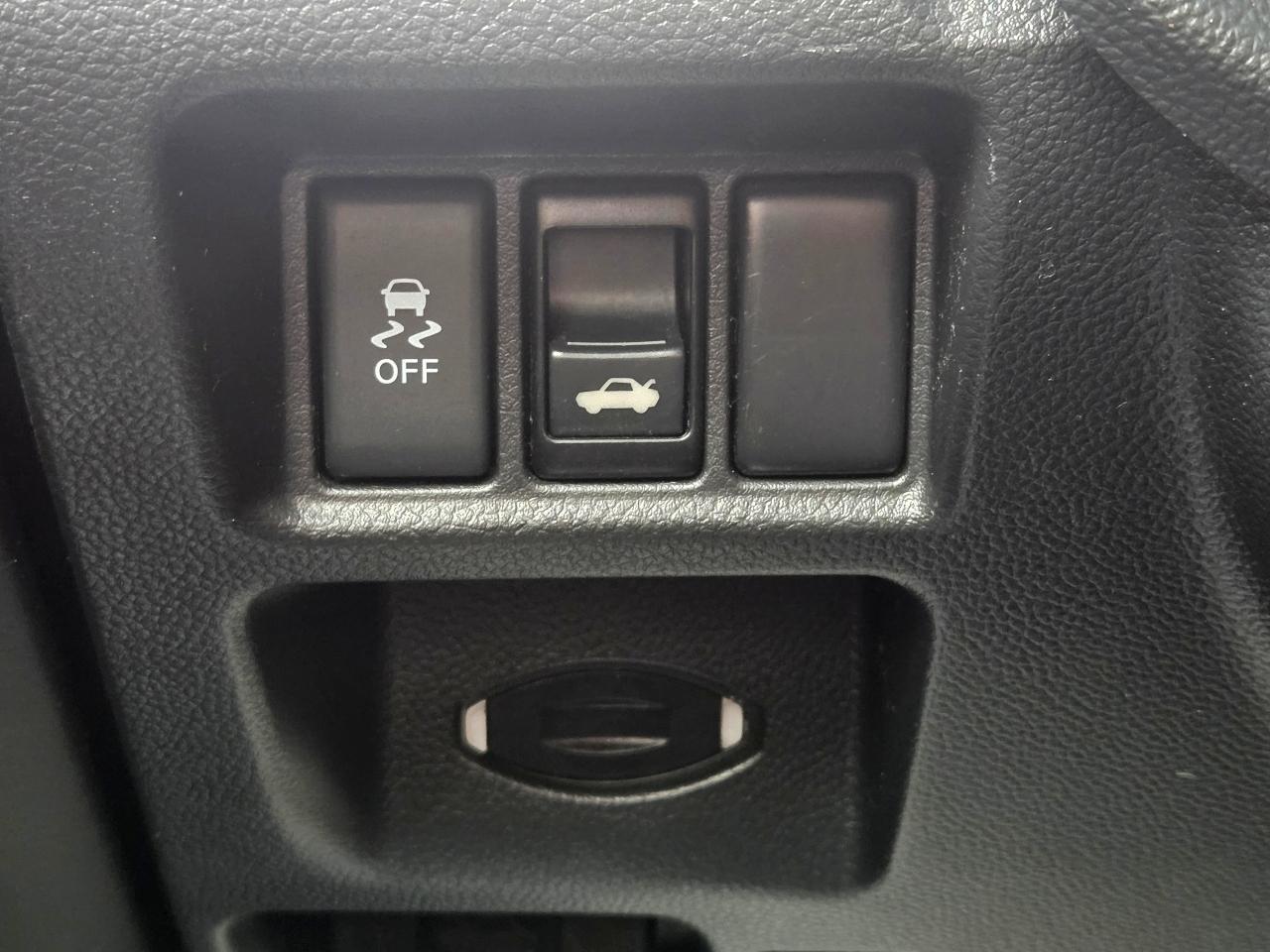 Infiniti G Sedan 25x AWD 2012