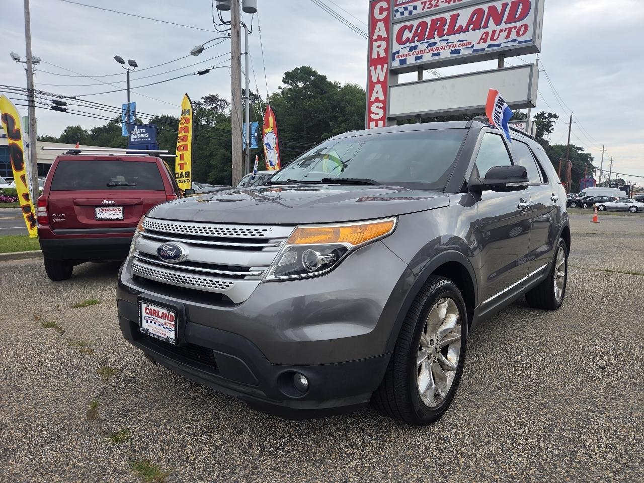 Ford Explorer 4dr XLT 2014