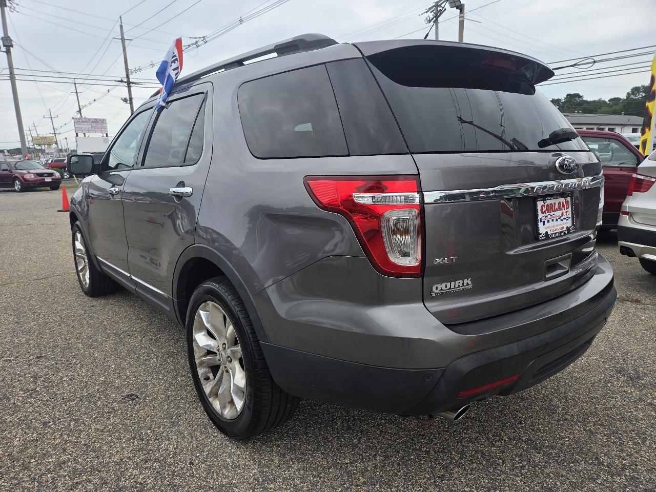 Ford Explorer 4dr XLT 2014