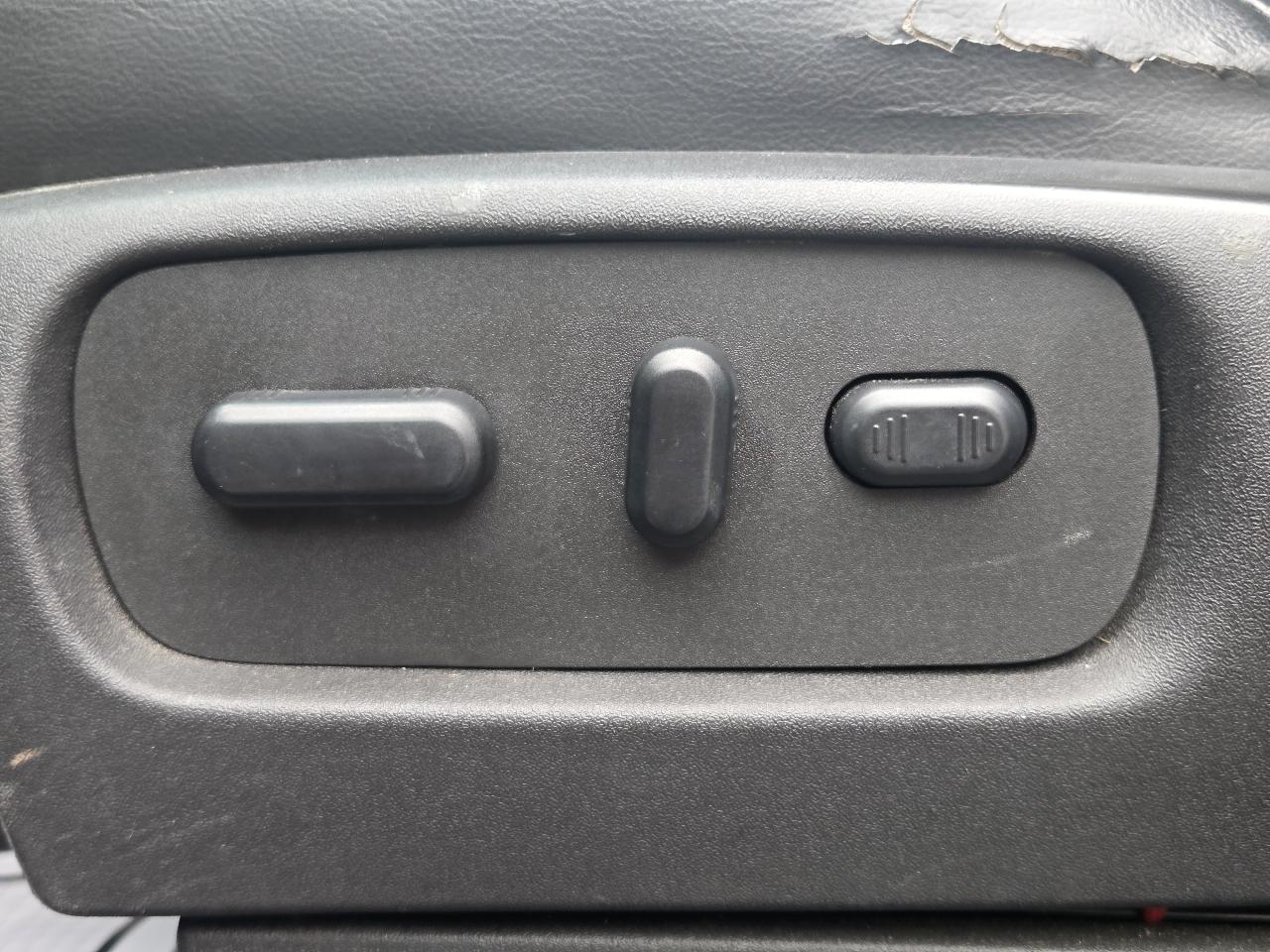 Ford Explorer 4dr XLT 2014