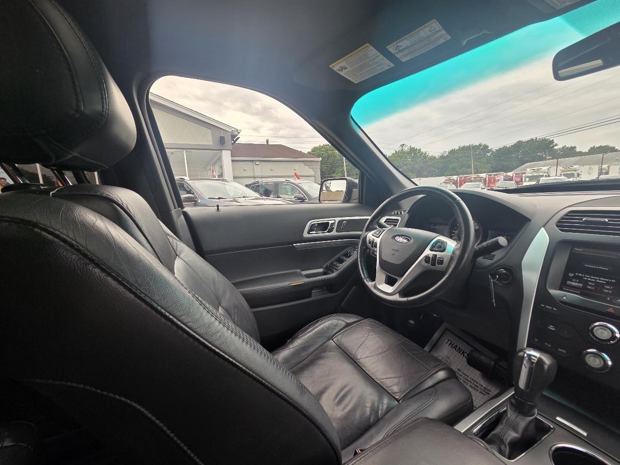 Ford Explorer 4dr XLT 2014