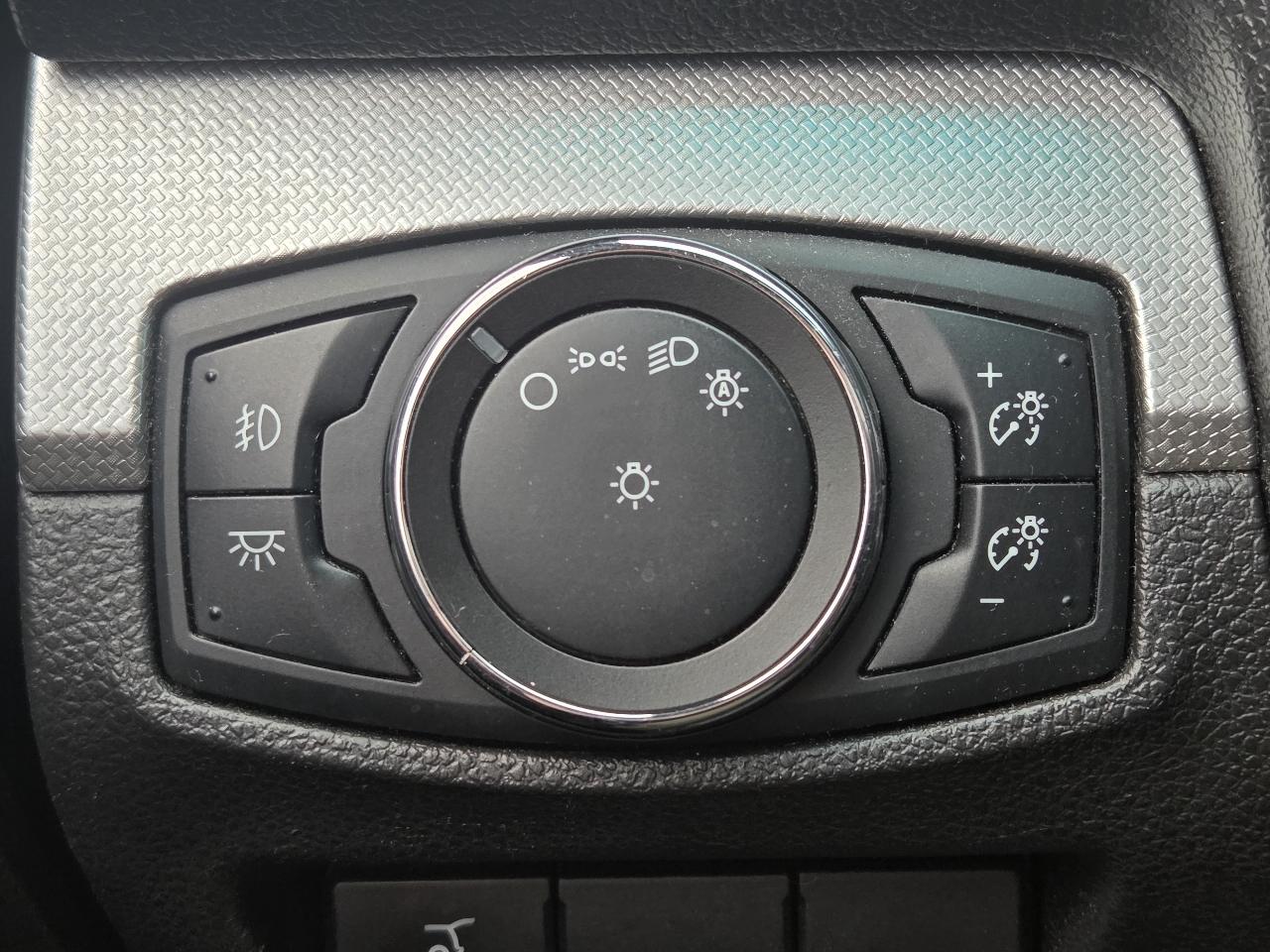 Ford Explorer 4dr XLT 2014