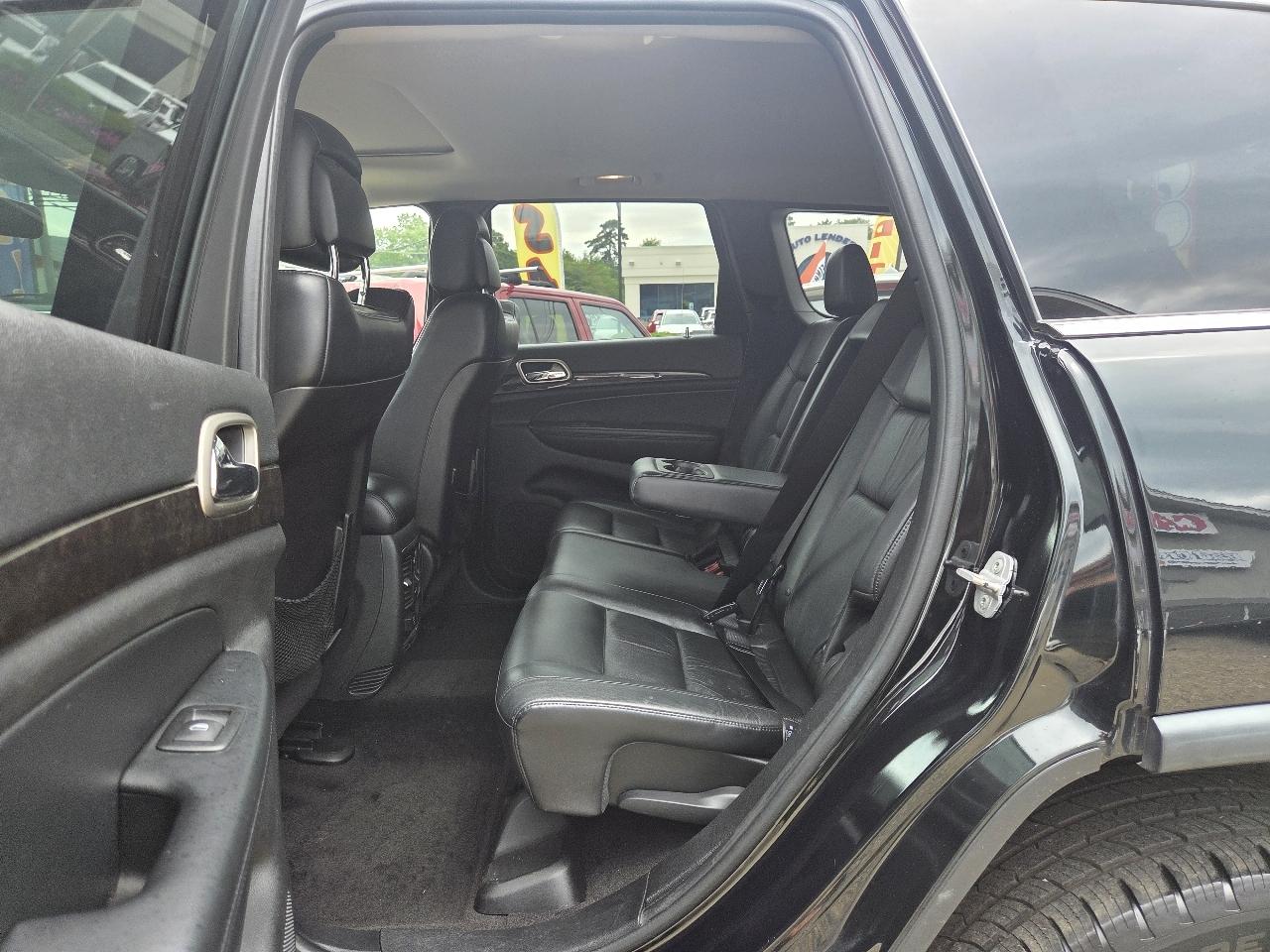 Jeep Grand Cherokee Laredo 4WD 2012
