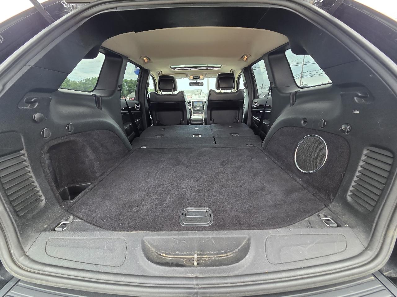 Jeep Grand Cherokee Laredo 4WD 2012