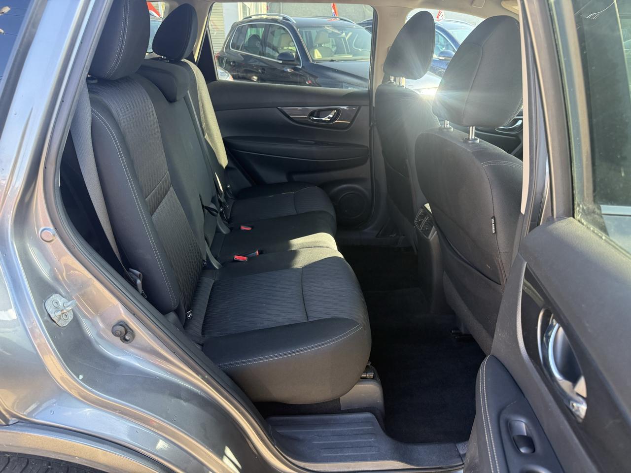 Nissan Rogue SV AWD 2018