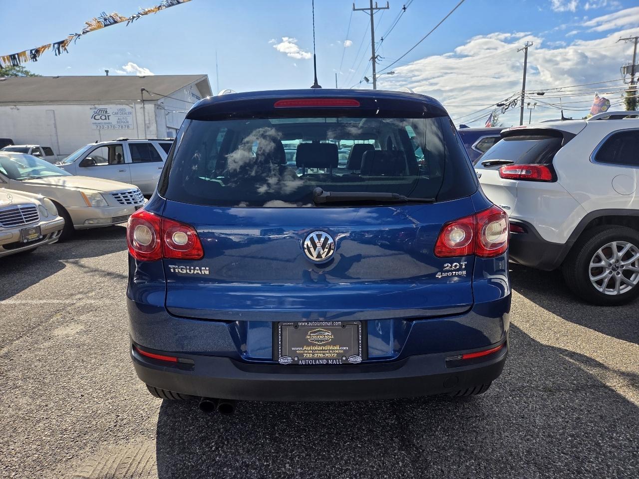 Volkswagen Tiguan S 4Motion 2010