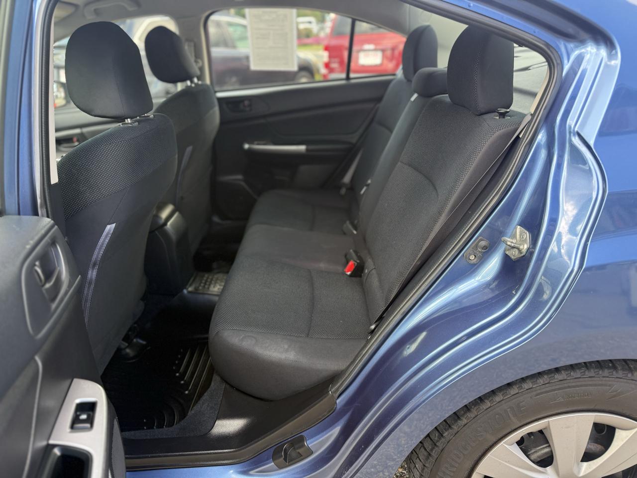 Subaru Impreza 2.0i PZEV 5M 4-Door 2015