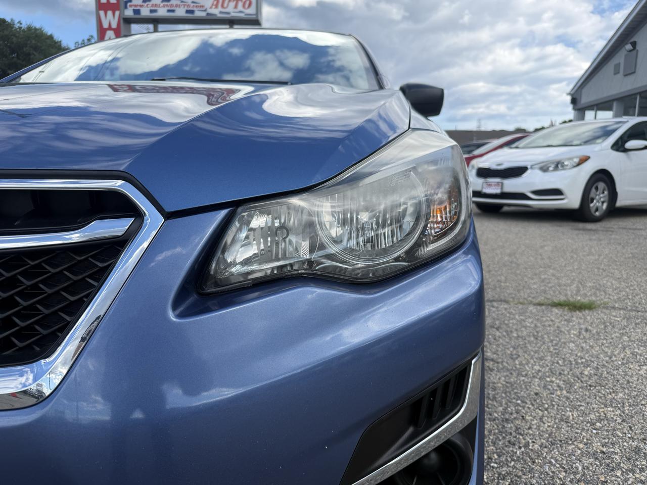Subaru Impreza 2.0i PZEV 5M 4-Door 2015