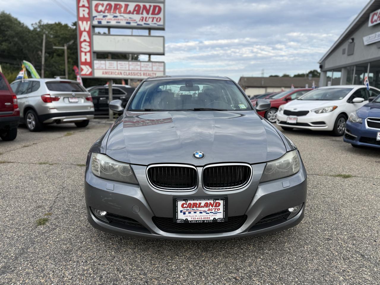 BMW 3-Series 328i xDrive SA 2011