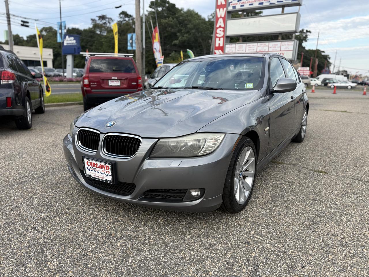 BMW 3-Series 328i xDrive SA 2011