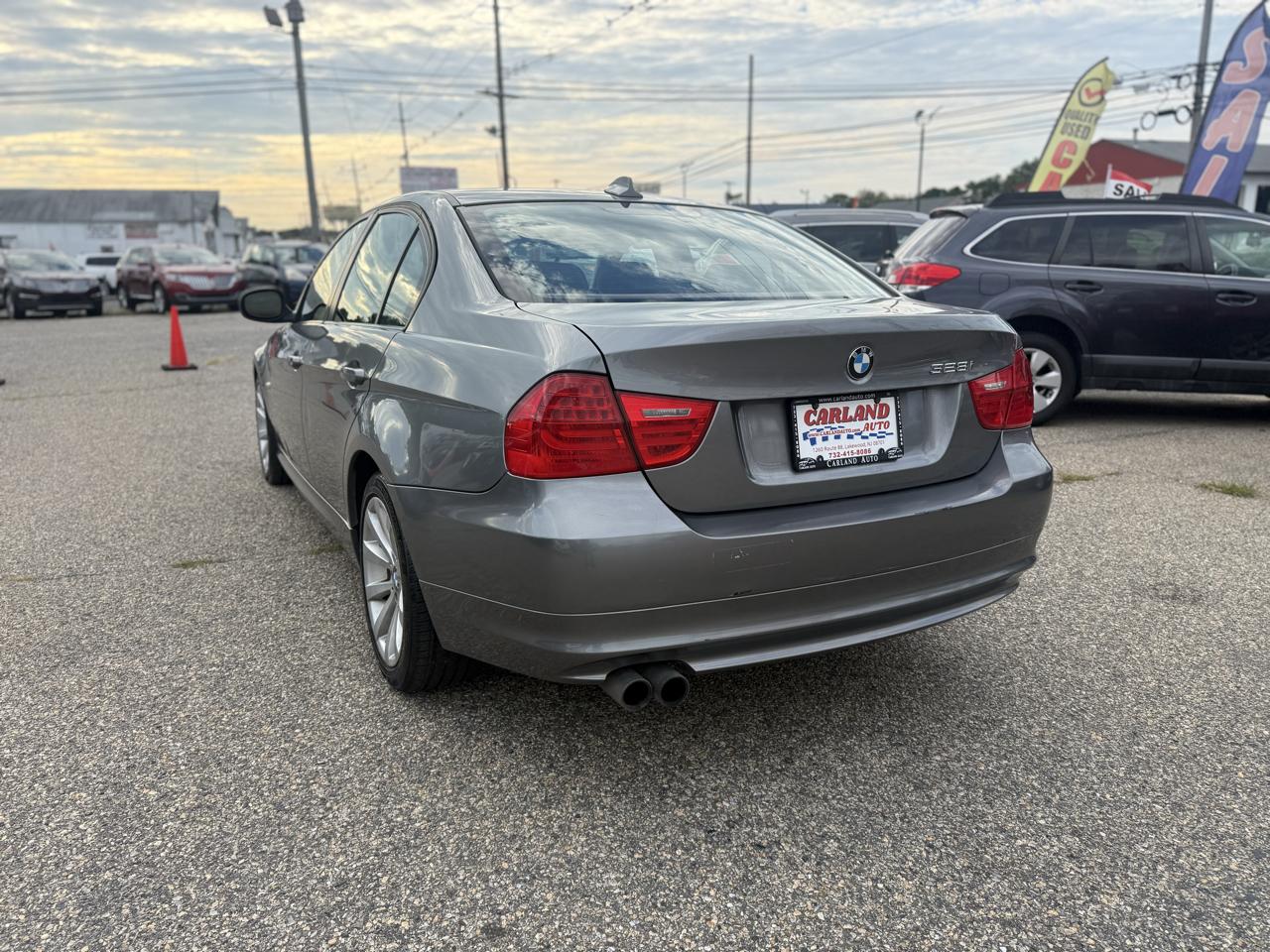 BMW 3-Series 328i xDrive SA 2011
