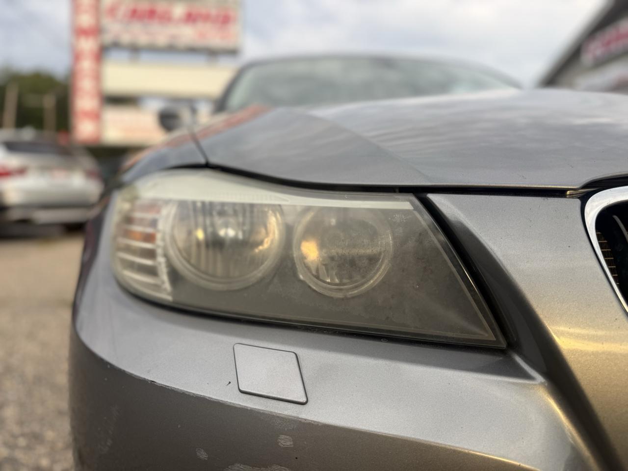 BMW 3-Series 328i xDrive SA 2011