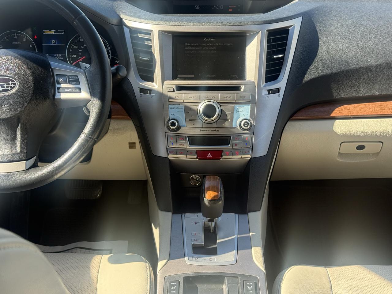 Subaru Outback 2.5i Limited 2014