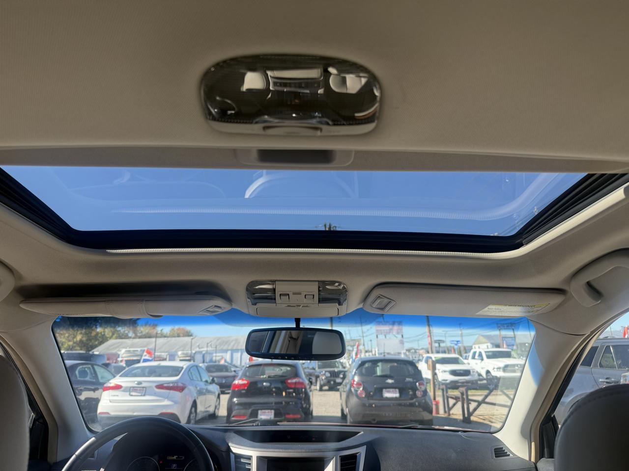 Subaru Outback 2.5i Limited 2014