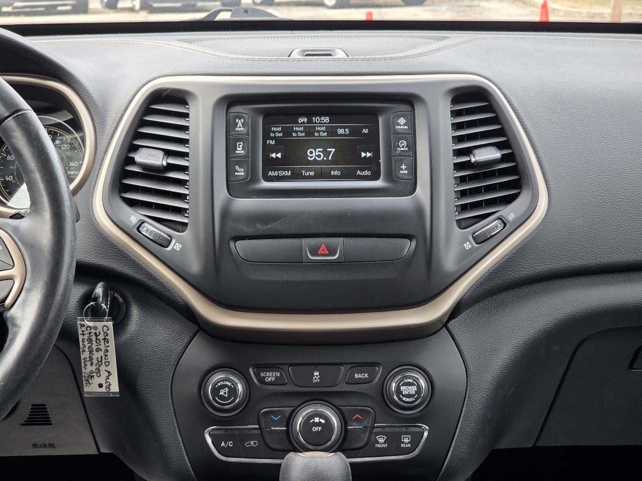 Jeep Cherokee Sport 4WD 2016