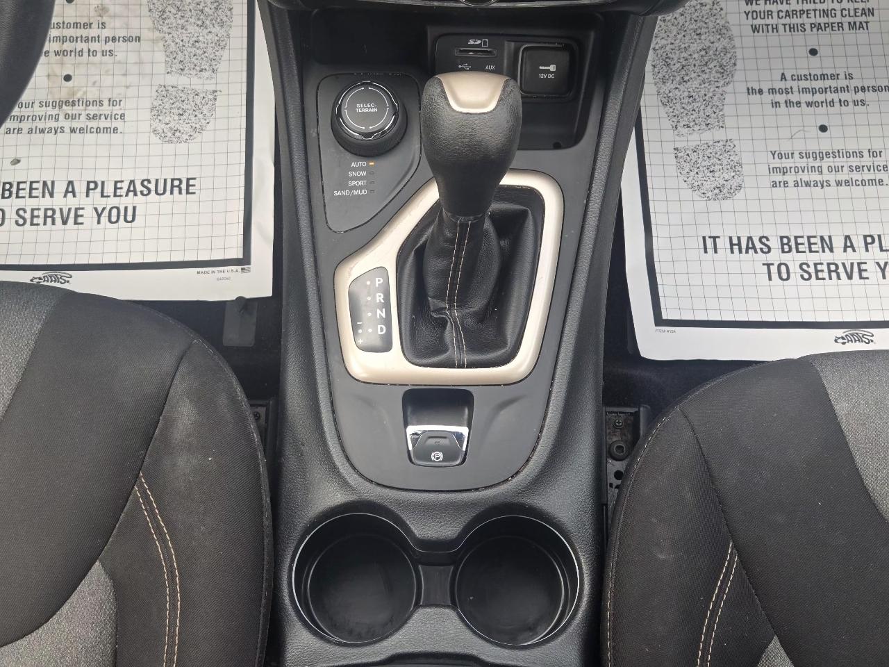 Jeep Cherokee Sport 4WD 2016