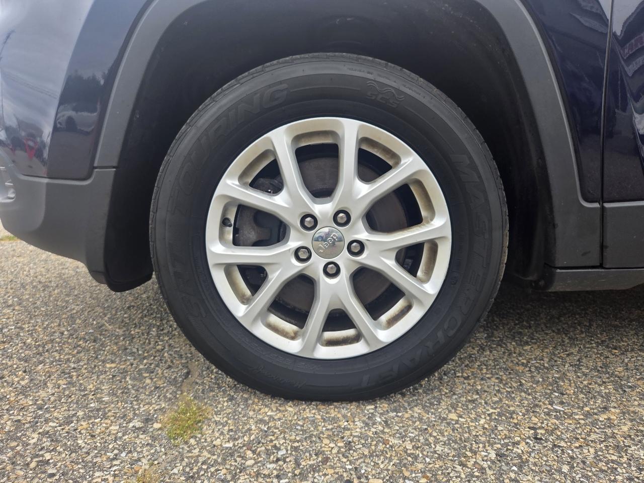 Jeep Cherokee Sport 4WD 2016
