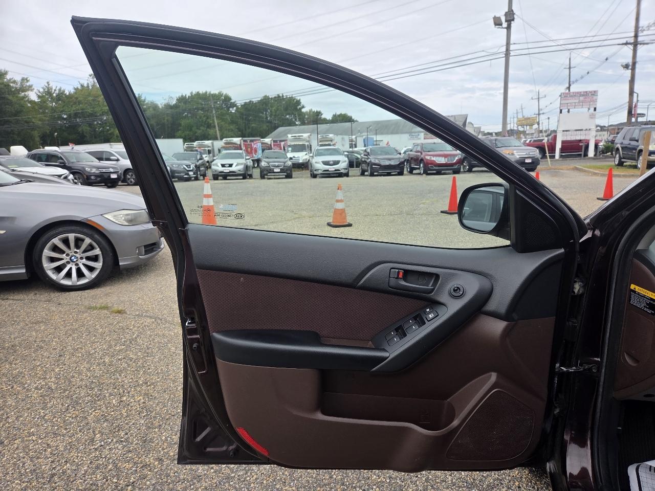 Kia Forte EX 2010