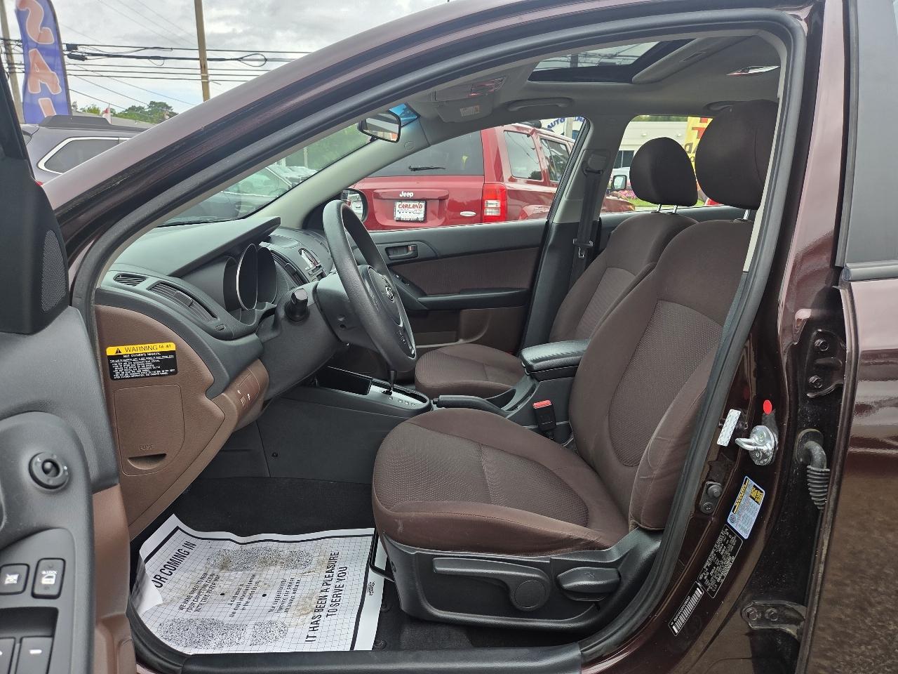 Kia Forte EX 2010